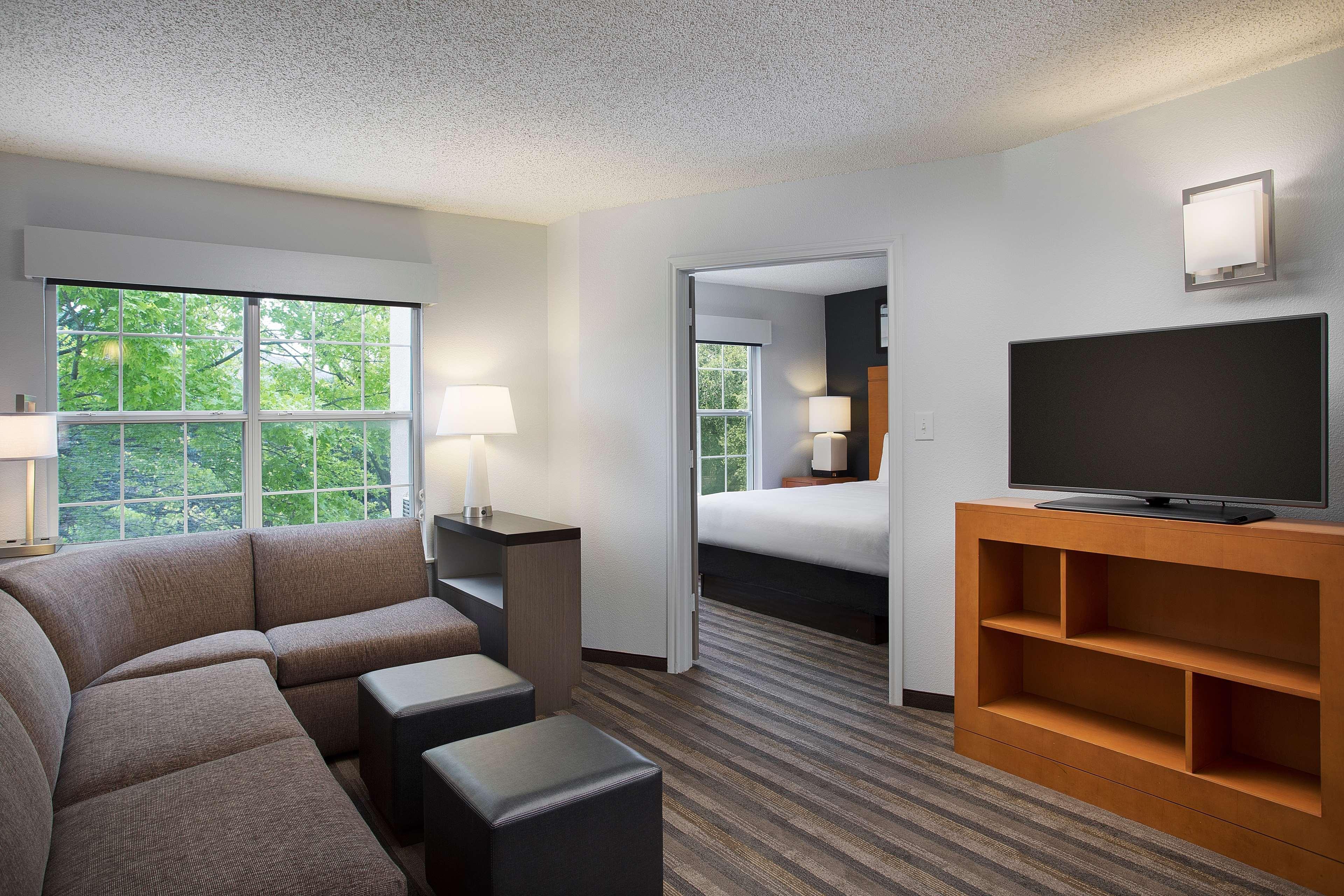 Hyatt House Arboretum Hotel Austin